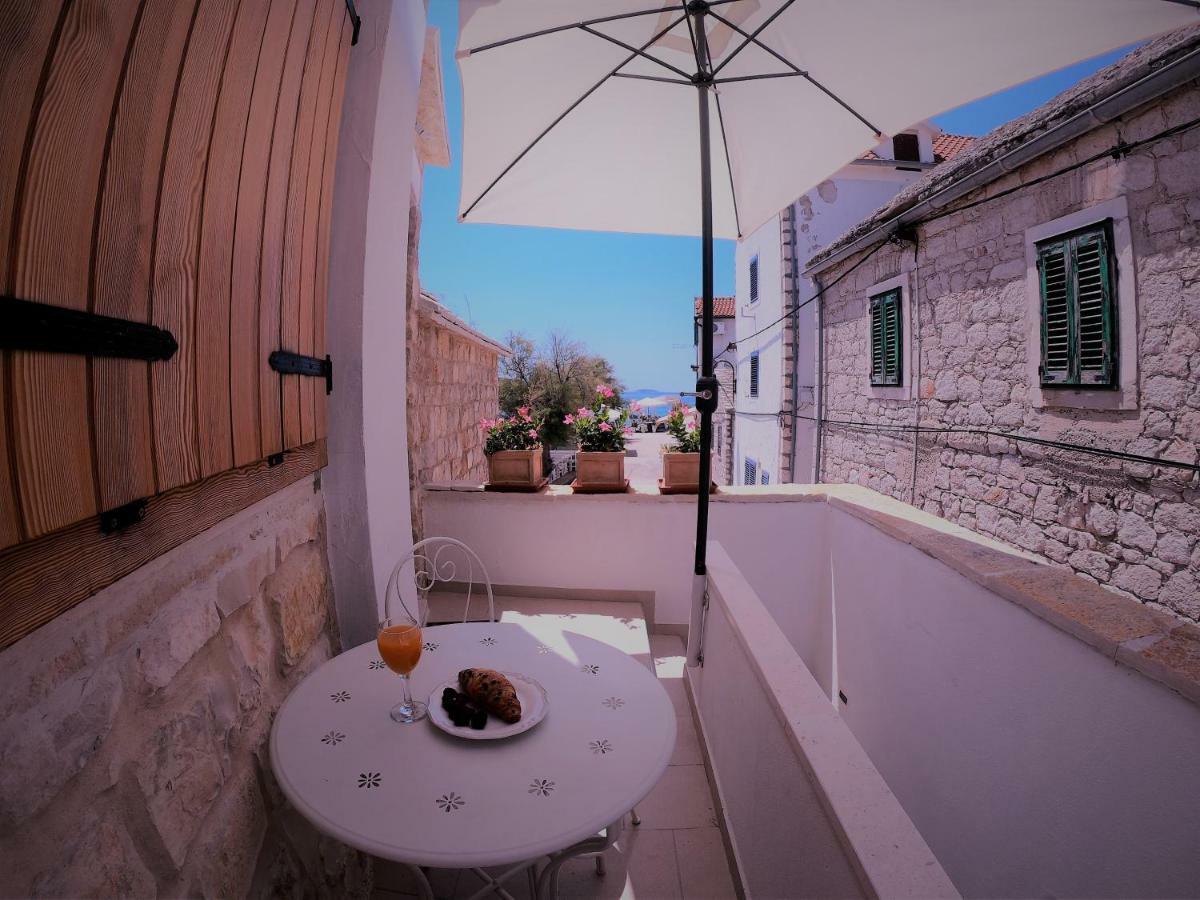 Apartment Vesna Primosten Luaran gambar