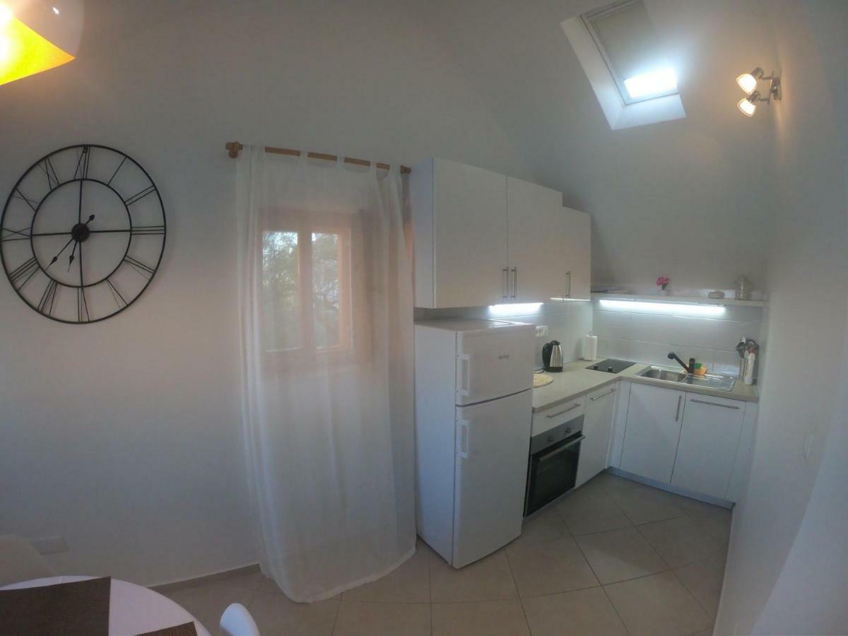 Apartment Vesna Primosten Luaran gambar