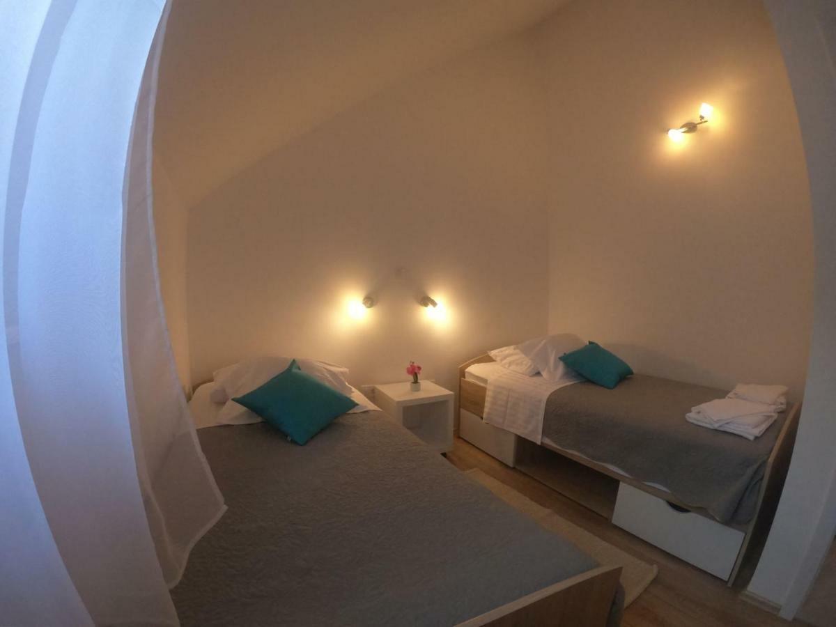 Apartment Vesna Primosten Luaran gambar
