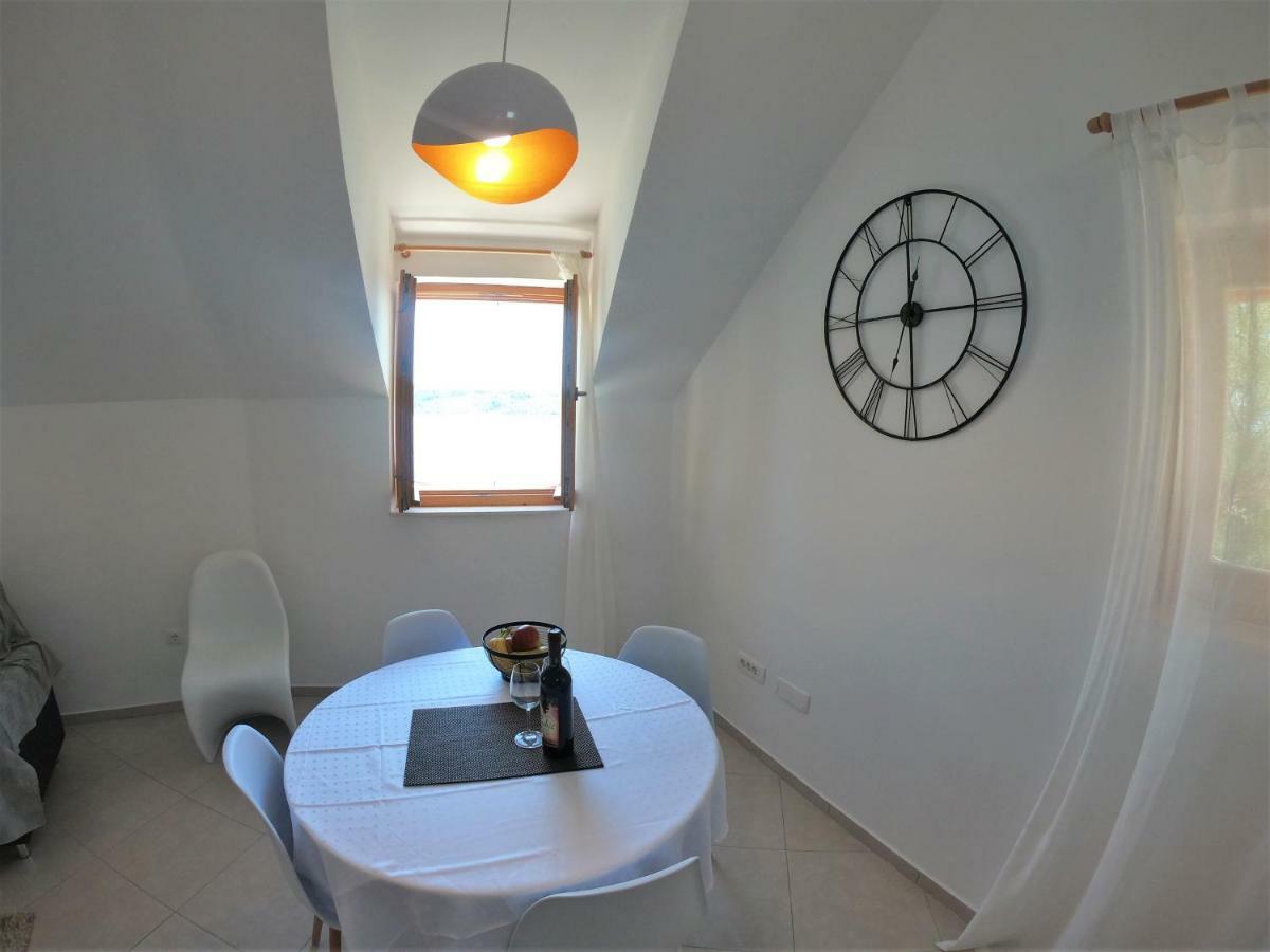 Apartment Vesna Primosten Luaran gambar
